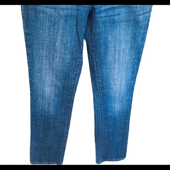 LEVI’S Bold Curve Modern Rise Straight Fit Jeans With Pockets Denim Blue Sz 8/29 - Picture 7 of 12